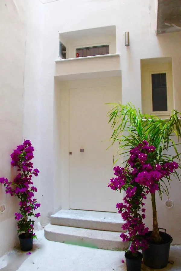 Apartmán La Tana Del Marinaio Trapani 0*,